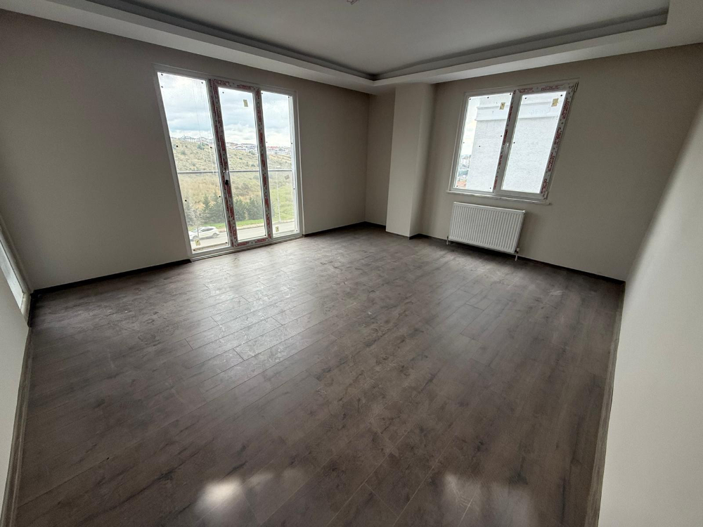 Viva Perla 2+1 Kapalı Mutrfak Havuzlu 7/24 Güvenlikli Boş Daire