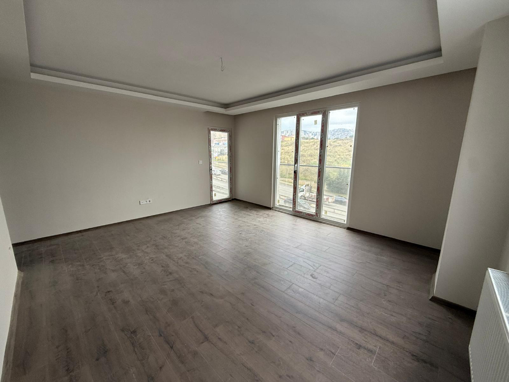 Viva Perla 2+1 Kapalı Mutrfak Havuzlu 7/24 Güvenlikli Boş Daire