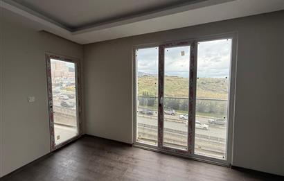 Viva Perla 2+1 Kapalı Mutrfak Havuzlu 7/24 Güvenlikli Boş Daire