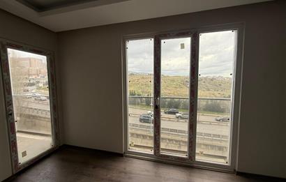 Viva Perla 2+1 Kapalı Mutrfak Havuzlu 7/24 Güvenlikli Boş Daire