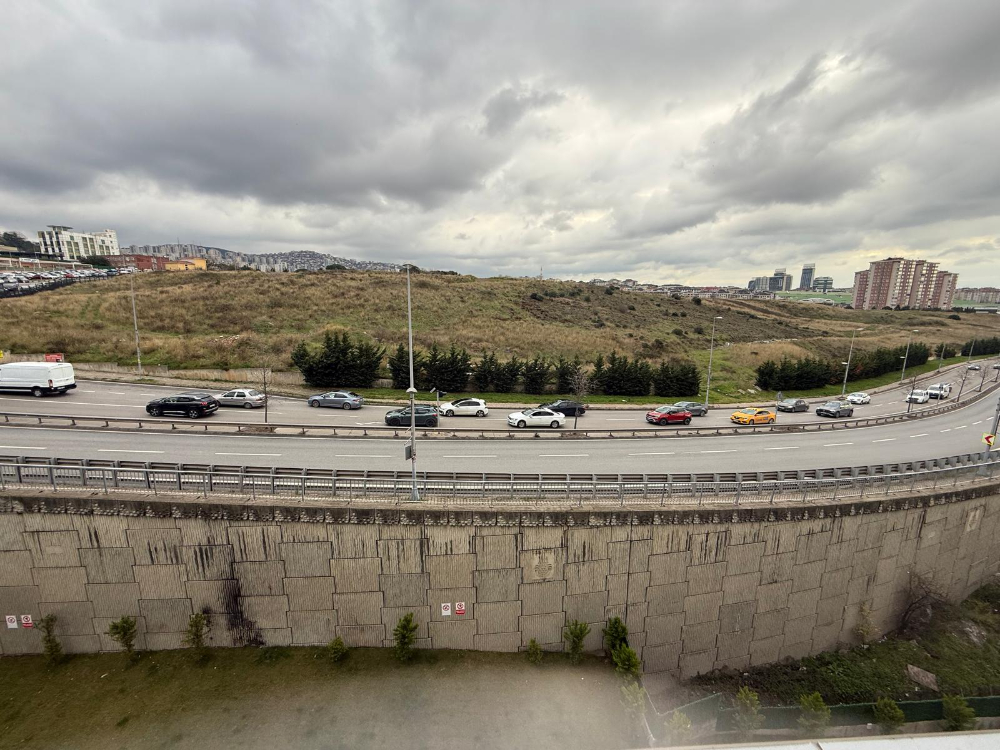 Viva Perla 2+1 Kapalı Mutrfak Havuzlu 7/24 Güvenlikli Boş Daire