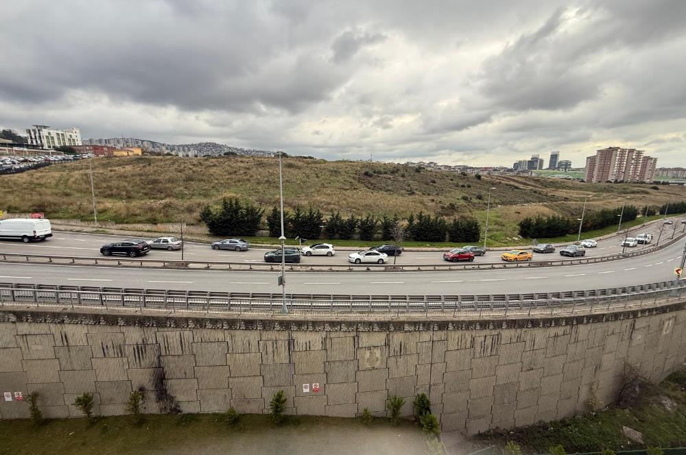 Viva Perla 2+1 Kapalı Mutrfak Havuzlu 7/24 Güvenlikli Boş Daire