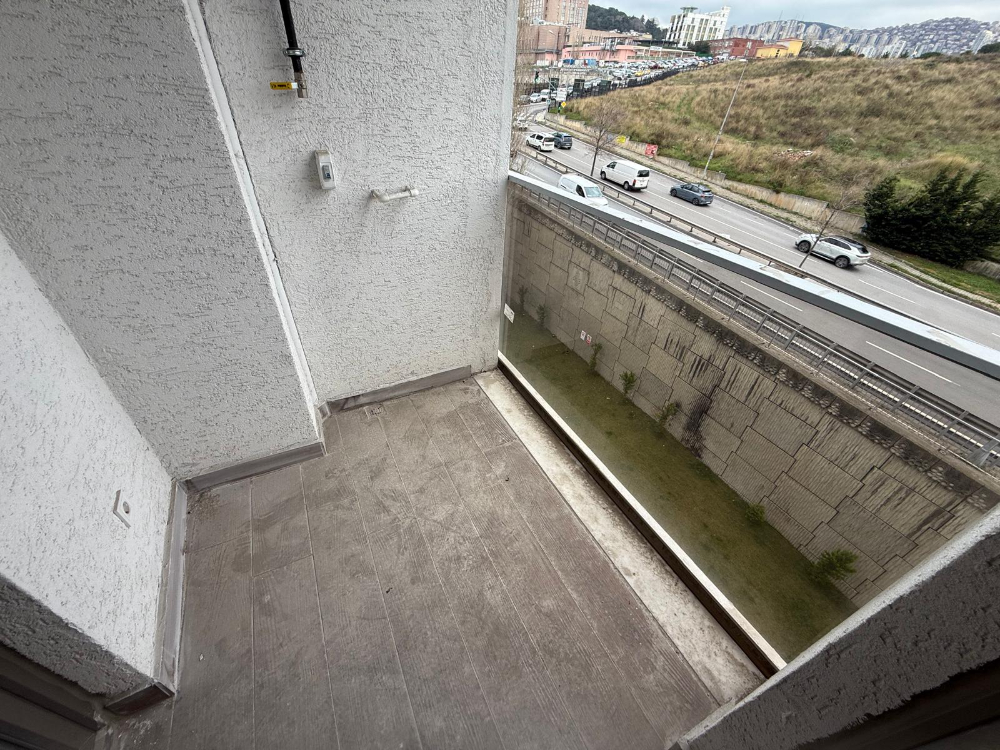 Viva Perla 2+1 Kapalı Mutrfak Havuzlu 7/24 Güvenlikli Boş Daire