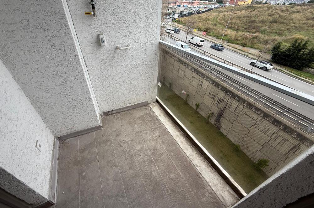 Viva Perla 2+1 Kapalı Mutrfak Havuzlu 7/24 Güvenlikli Boş Daire