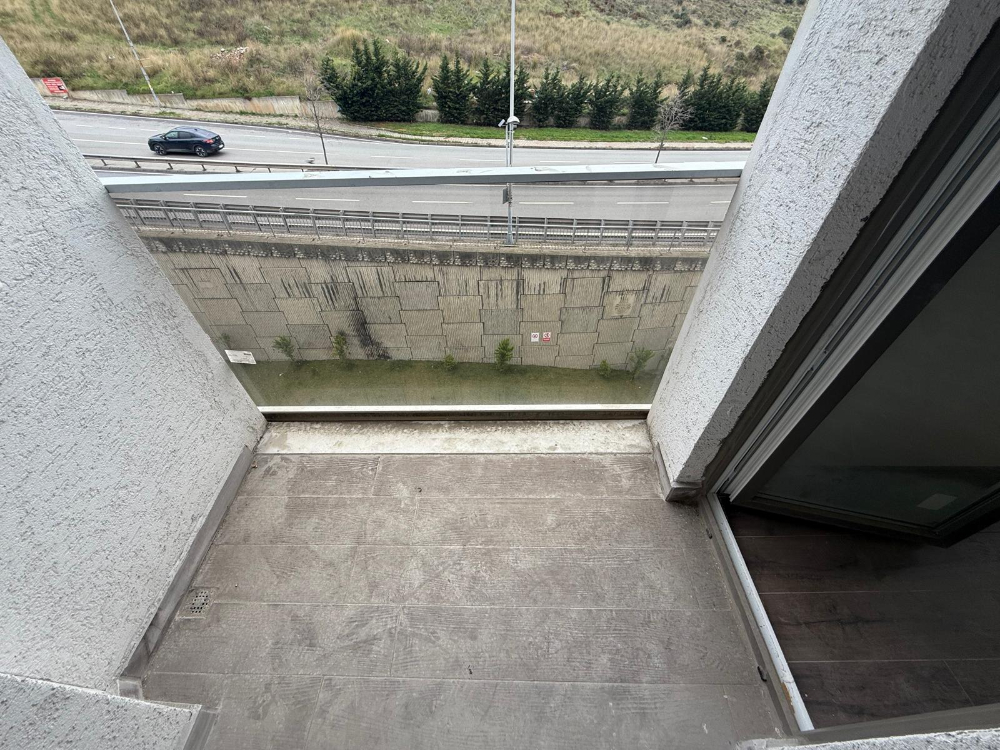 Viva Perla 2+1 Kapalı Mutrfak Havuzlu 7/24 Güvenlikli Boş Daire