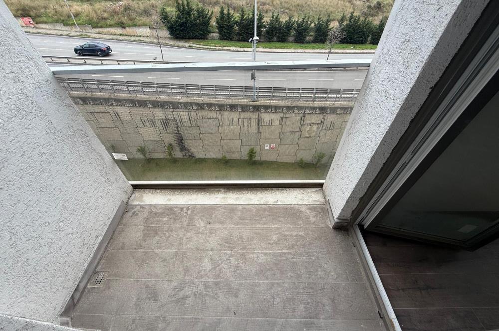 Viva Perla 2+1 Kapalı Mutrfak Havuzlu 7/24 Güvenlikli Boş Daire