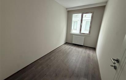 Viva Perla 2+1 Kapalı Mutrfak Havuzlu 7/24 Güvenlikli Boş Daire