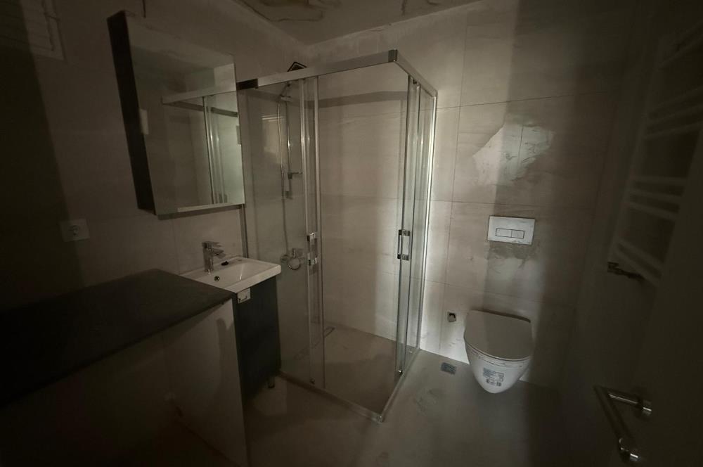 Viva Perla 2+1 Kapalı Mutrfak Havuzlu 7/24 Güvenlikli Boş Daire