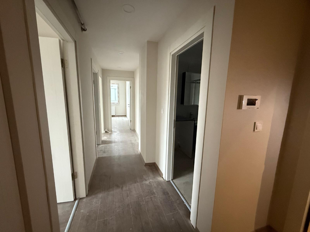 Viva Perla 2+1 Kapalı Mutrfak Havuzlu 7/24 Güvenlikli Boş Daire