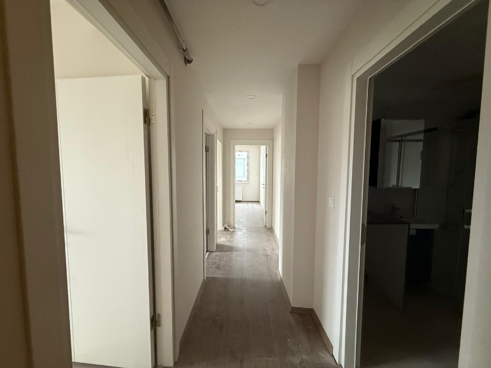 Viva Perla 2+1 Kapalı Mutrfak Havuzlu 7/24 Güvenlikli Boş Daire