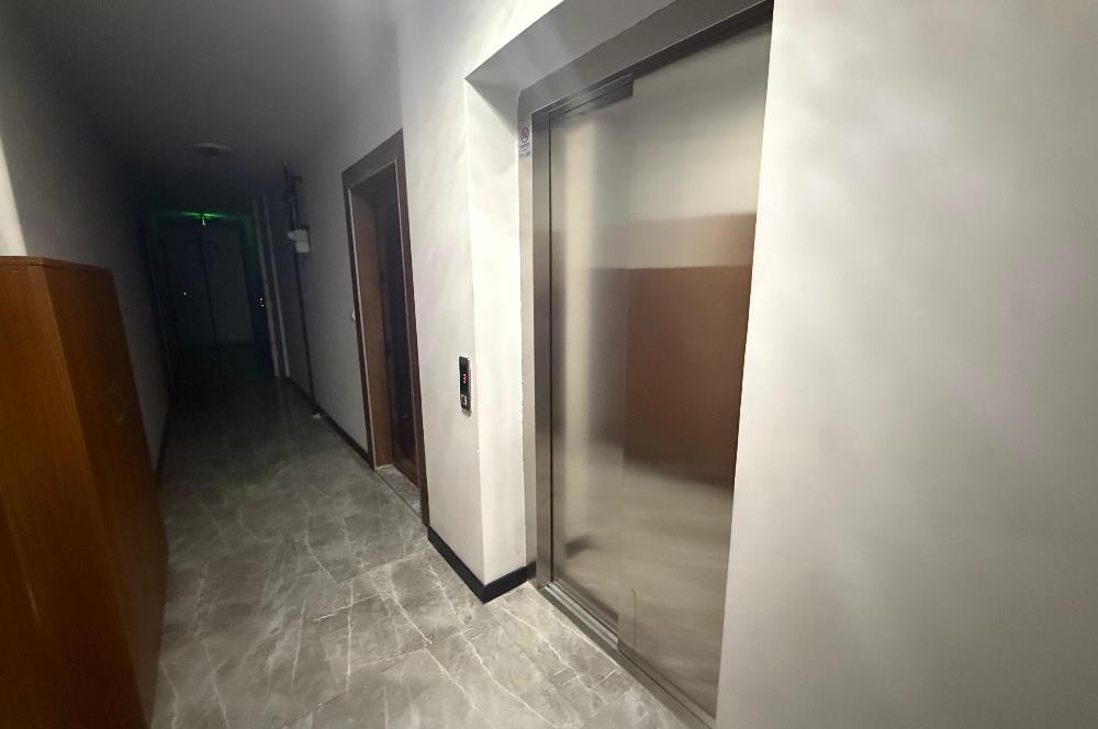 Meda Marmara 2 Sitesinde Havuzlu Güvenlikli Satılık 2+1Boş Daire