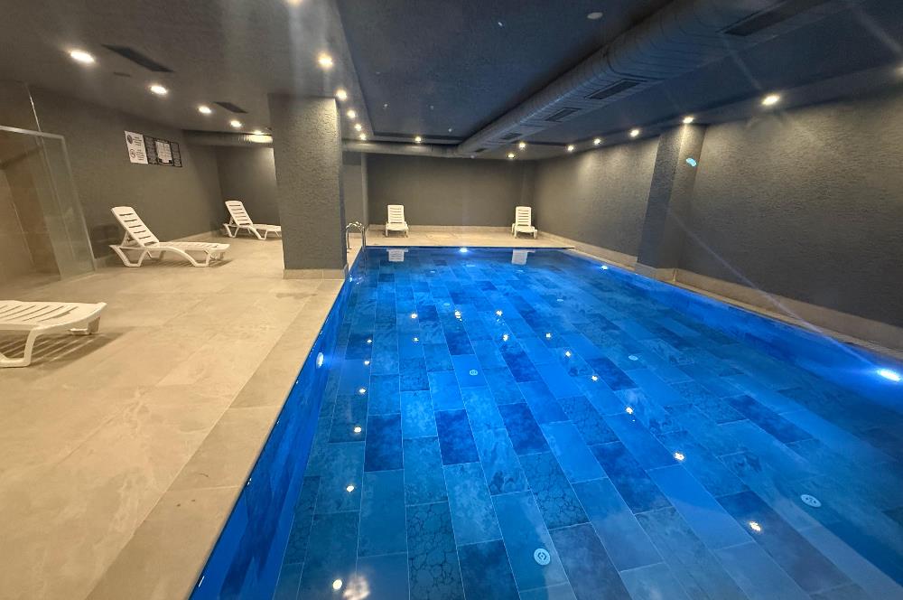 Meda Marmara 2 Sitesinde Havuzlu Güvenlikli Satılık 2+1Boş Daire