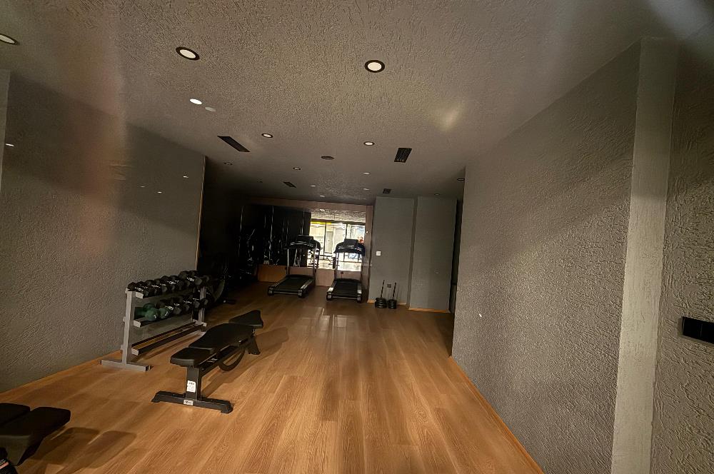 Meda Marmara 2 Sitesinde Havuzlu Güvenlikli Satılık 2+1Boş Daire