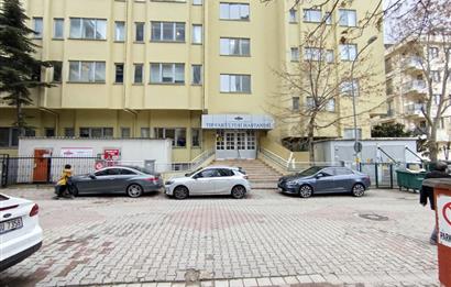 MALTEPE ÜNİVERSİTESİ HASTANESİ KARŞISI KİRALIK İŞ YERİ