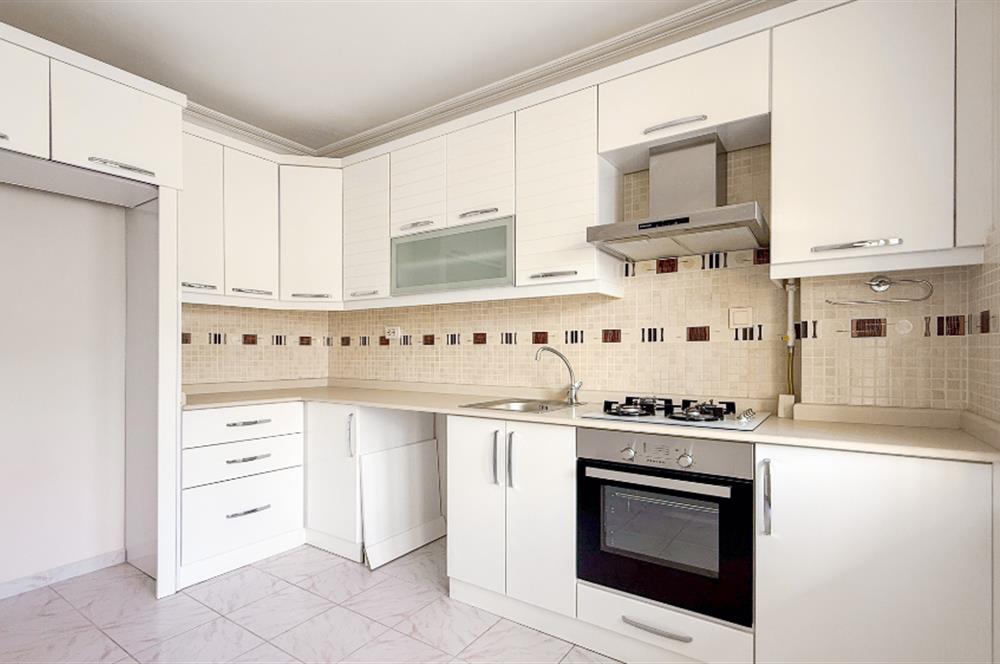 Century 21 Bal'dan Bahçelievler Mahallesinde Satılık 3+1 Daire