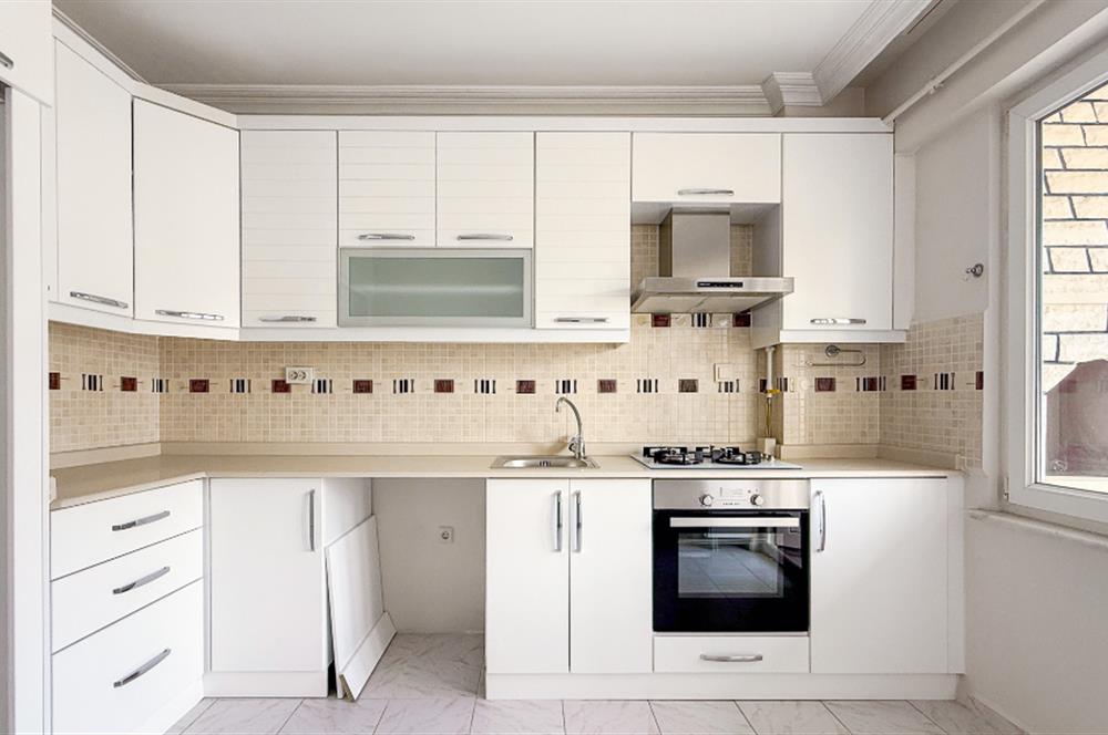 Century 21 Bal'dan Bahçelievler Mahallesinde Satılık 3+1 Daire