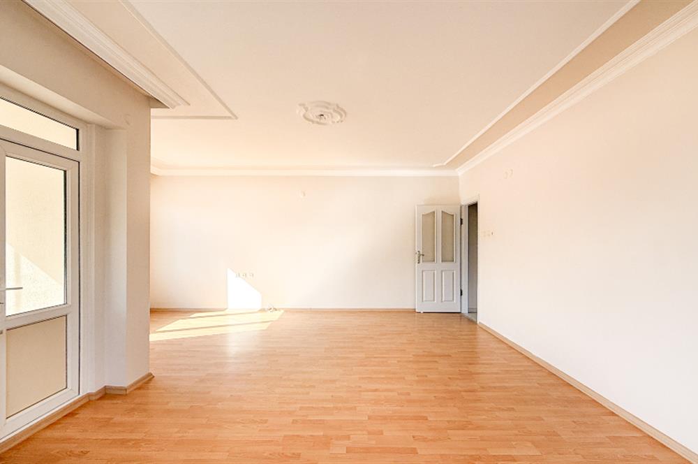 Century 21 Bal'dan Bahçelievler Mahallesinde Satılık 3+1 Daire