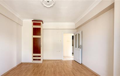 Century 21 Bal'dan Bahçelievler Mahallesinde Satılık 3+1 Daire