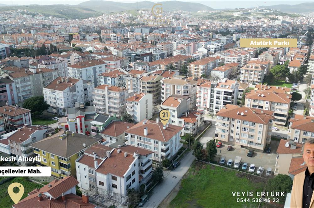 Century 21 Bal'dan Bahçelievler Mahallesinde Satılık 3+1 Daire