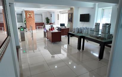 C21NEXAR'DAN ANA CADDE ÜZERİ 85O m² KOMPLE KİRALIK PLAZA BİNASI