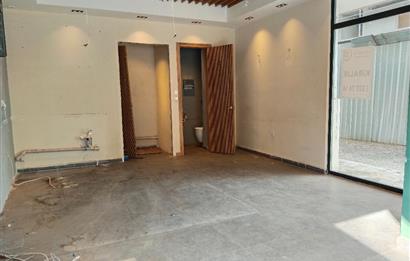 ŞAİRARŞİ CADDE ÜZERİ KÖŞE DÜKKAN 28m2 + 15m2 ÖN KULLANIMLI
