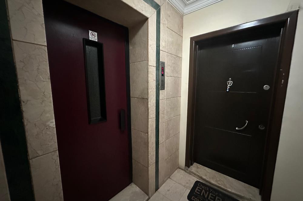 Merkezi Konumda Güvenlikli Sitede Ferah 2+1 