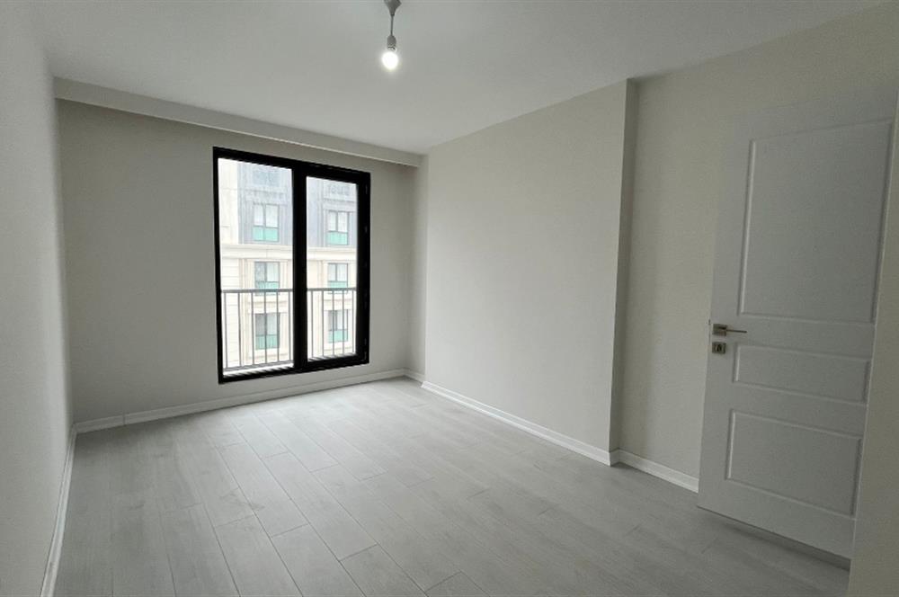 C21 NEXARDAN ANA CADDEYE KOMŞU SENNA PARK SİTESİNDE SATILIK 2+1 LÜKS DAİRE