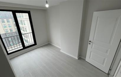 C21 NEXARDAN ANA CADDEYE KOMŞU SENNA PARK SİTESİNDE SATILIK 2+1 LÜKS DAİRE