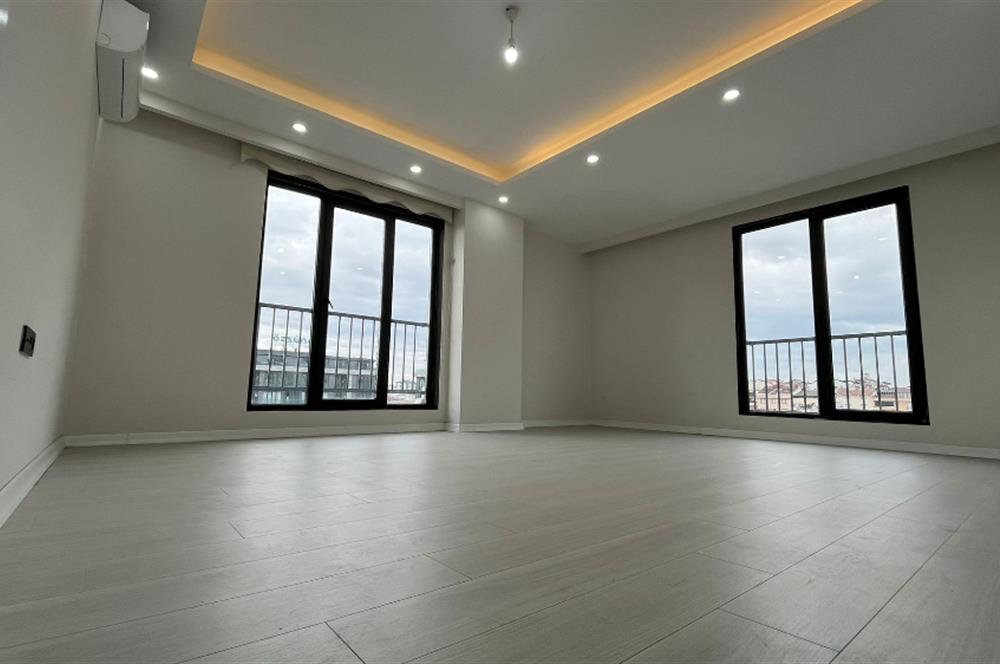 C21 NEXARDAN ANA CADDEYE KOMŞU SENNA PARK SİTESİNDE SATILIK 2+1 LÜKS DAİRE