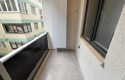 ALTINTEPE'DE 0 BİNADA BALKONLU ARA KATTA LÜX 2+1