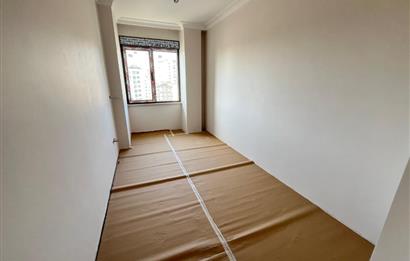 BOSTANCI'DA SAHİLE İDOYA YAKIN 0 BİNADA ULTRA LÜX 3+1