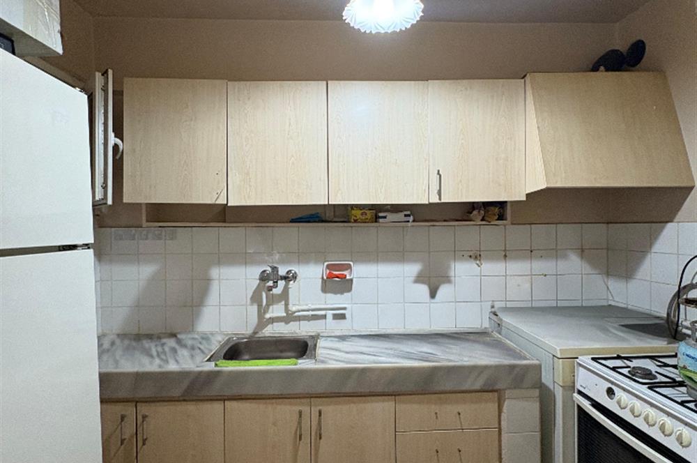  C21 Cius; Eşref Dinçer Mahallesinde 2+1 Ara Kat Eşyalı Satılık Daire