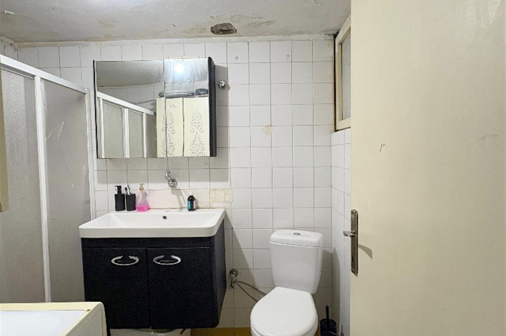  C21 Cius; Eşref Dinçer Mahallesinde 2+1 Ara Kat Eşyalı Satılık Daire