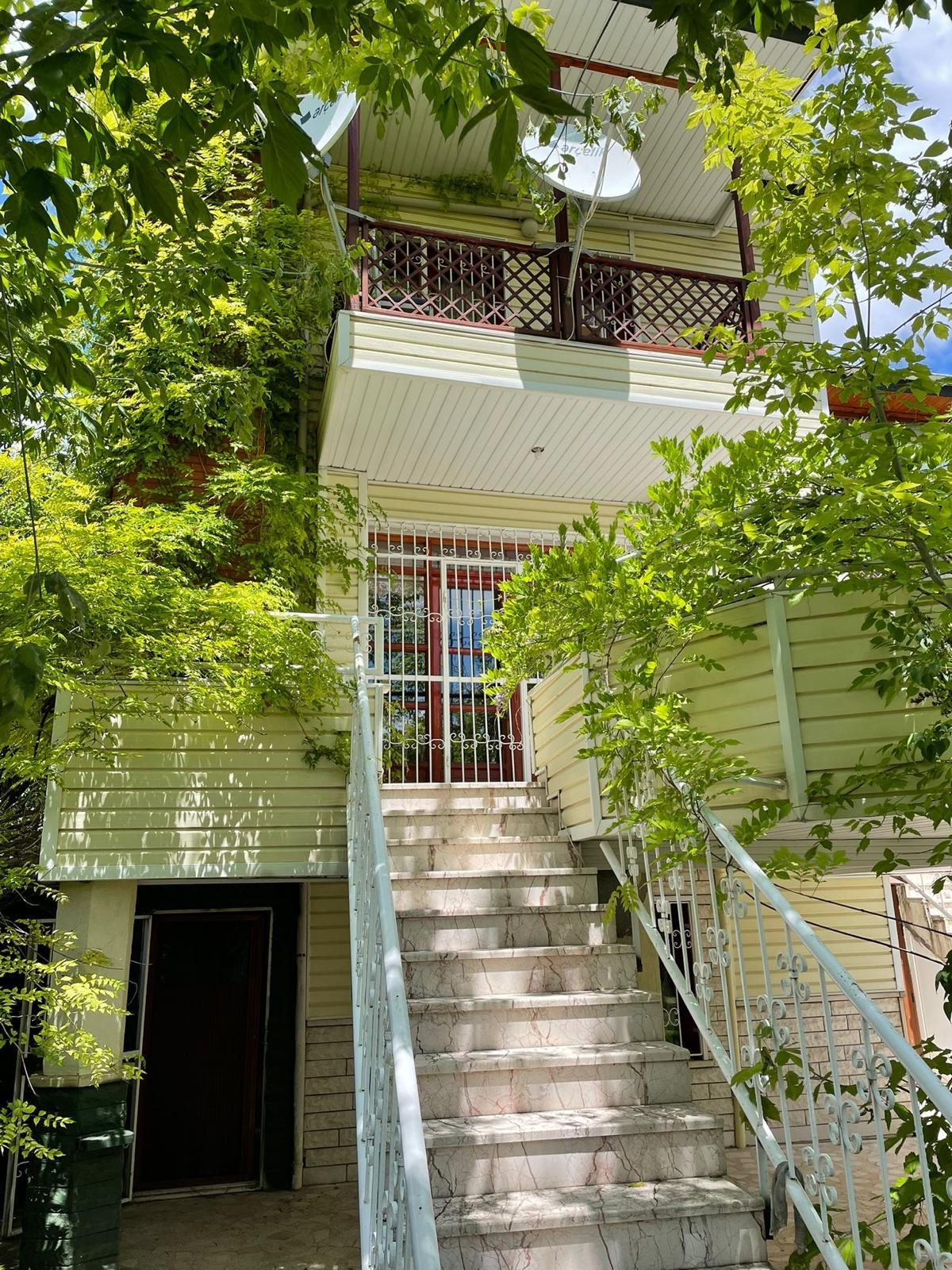 GÖZDE EVLER SİTESİ KÖŞE KONUMLU KİRALIK VİLLA