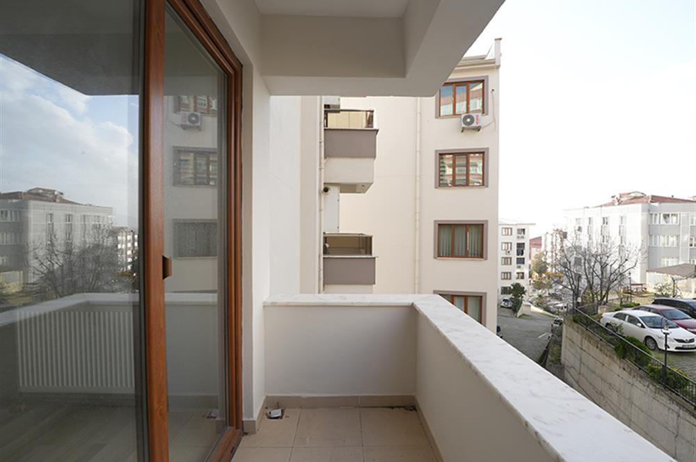 C21 Cius; Günaydın Sitesinde 3+1 Ara Kat Deniz Manzaralı Kiralık Daire