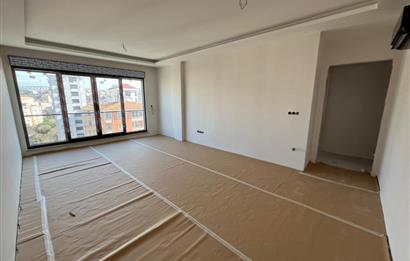 BOSTANCI'DA SAHİLE İDOYA YAKIN 0 BİNADA ULTRA LÜX 3+1