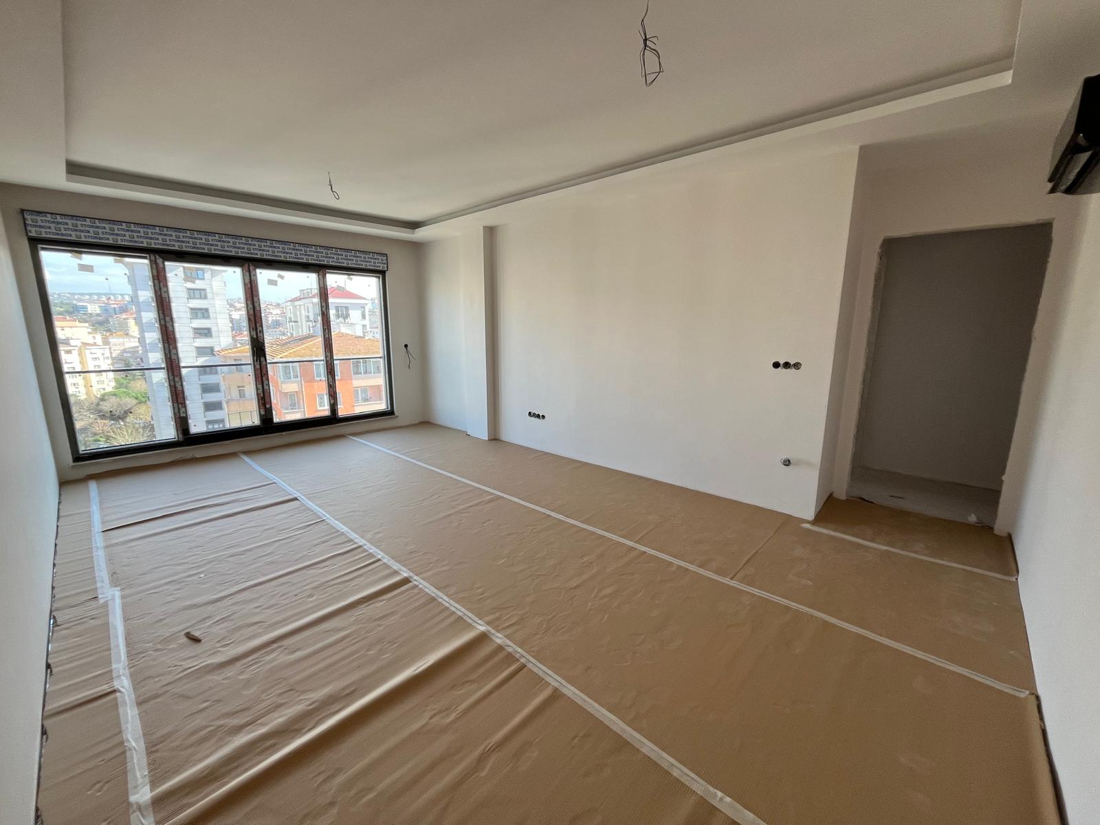 BOSTANCI'DA SAHİLE İDOYA YAKIN 0 BİNADA ULTRA LÜX 3+1