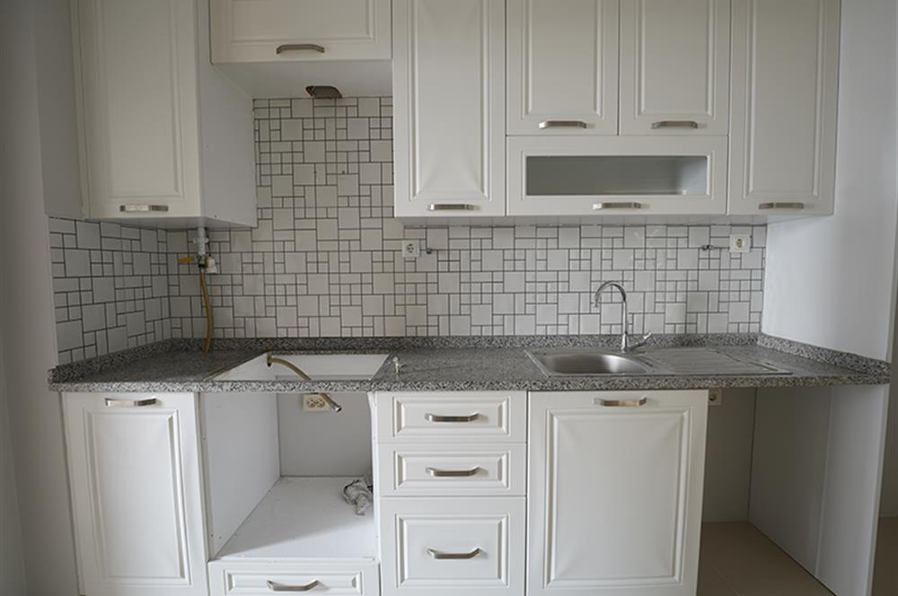 C21 Cius; Günaydın Sitesinde 3+1 Ara Kat Deniz Manzaralı Kiralık Daire