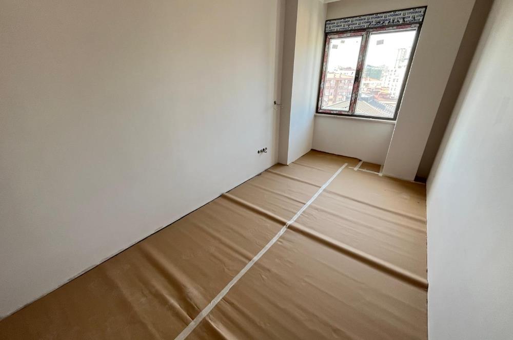 BOSTANCI'DA SAHİLE İDOYA YAKIN 0 BİNADA ULTRA LÜX 3+1