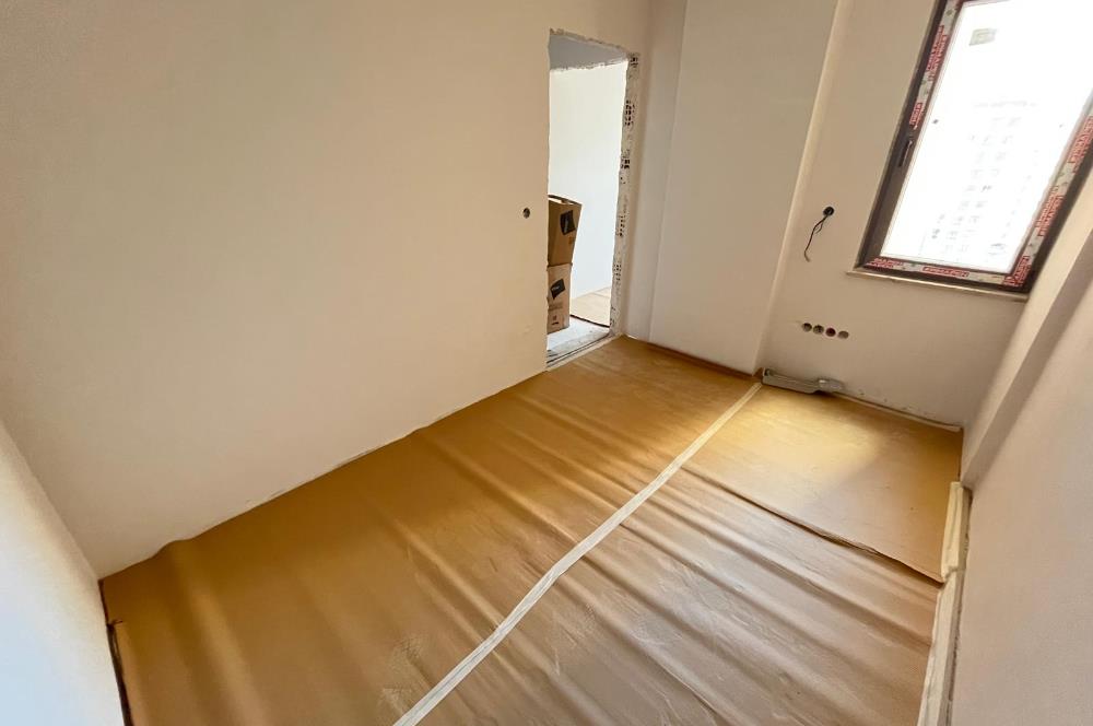 BOSTANCI'DA SAHİLE İDOYA YAKIN 0 BİNADA ULTRA LÜX 3+1