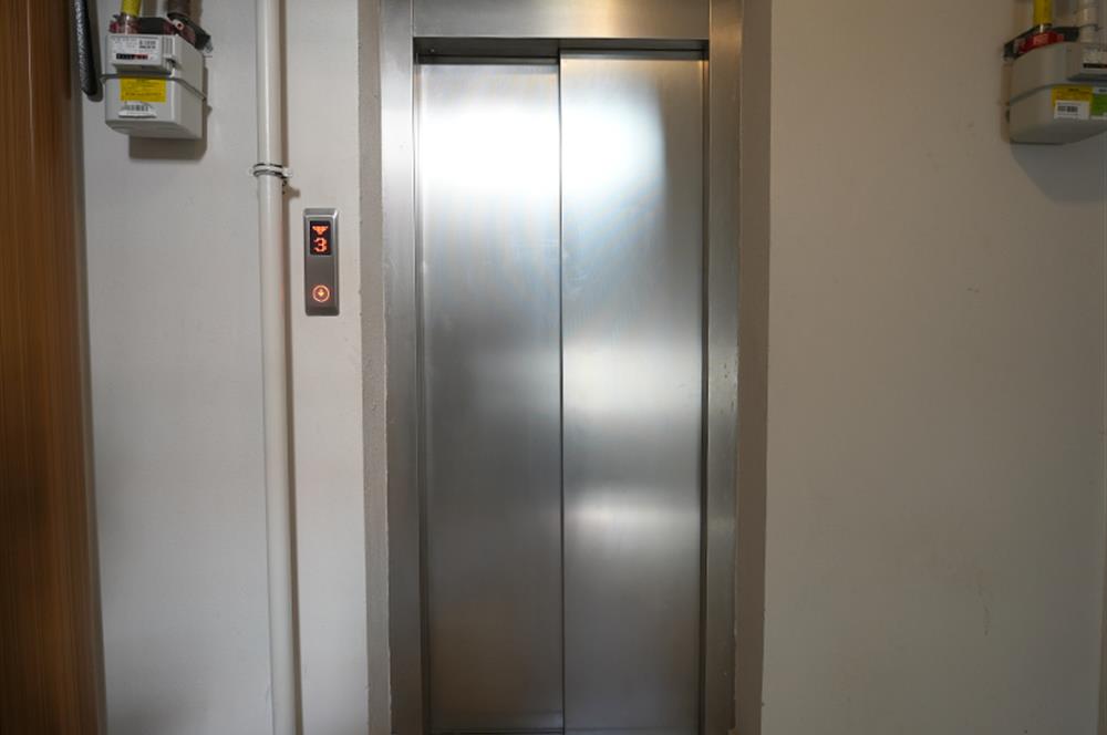 C21 Cius; Günaydın Sitesinde 3+1 Ara Kat Deniz Manzaralı Kiralık Daire