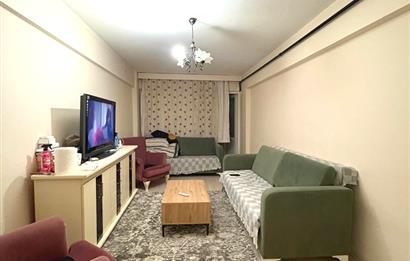  C21 Cius; Eşref Dinçer Mahallesinde 2+1 Ara Kat Eşyalı Satılık Daire