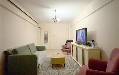  C21 Cius; Eşref Dinçer Mahallesinde 2+1 Ara Kat Eşyalı Satılık Daire