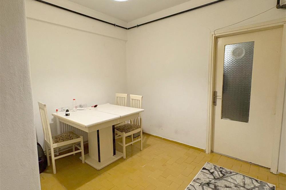  C21 Cius; Eşref Dinçer Mahallesinde 2+1 Ara Kat Eşyalı Satılık Daire