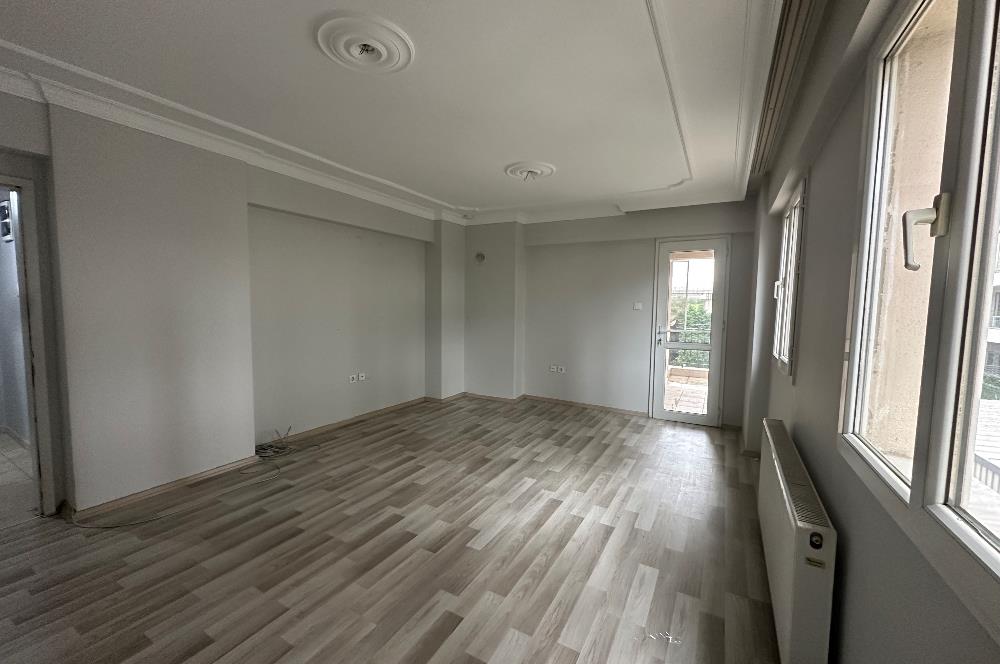 Merkezi Konumda Güvenlikli Sitede Ferah 2+1 