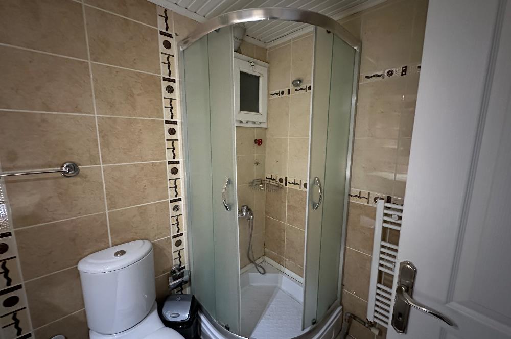 Merkezi Konumda Güvenlikli Sitede Ferah 2+1 