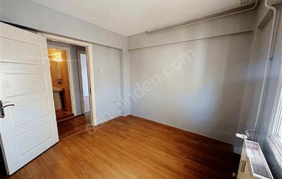 Merkezi Konumda Site İçi Ferah Otoparklı 3+1 