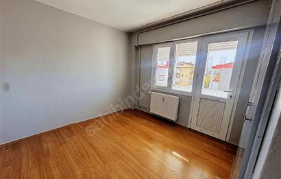 Merkezi Konumda Site İçi Ferah Otoparklı 3+1 