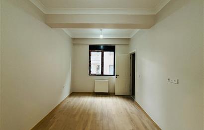 Küçükyalıda Yalı Konforunda, Marmaraya Yakın Kiralık Özel 4+1