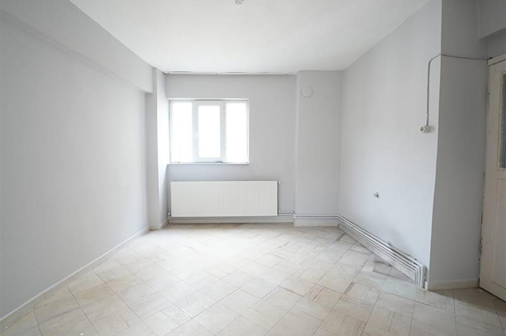 C21 Cius; 11 Eylül İlkokuluna Yakın Şehir Merkezinde 4+1 Ferah Daire